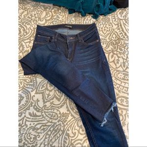 Express Cropped Jeans